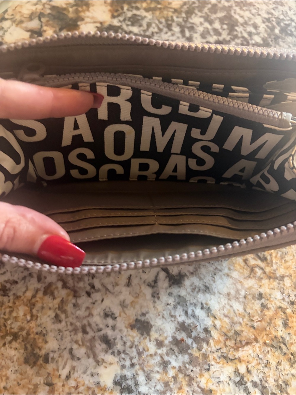 Marc by Marc Jacobs Quilted Taupe Zip Wallet with Logo Plaque - Picture 9 of 15